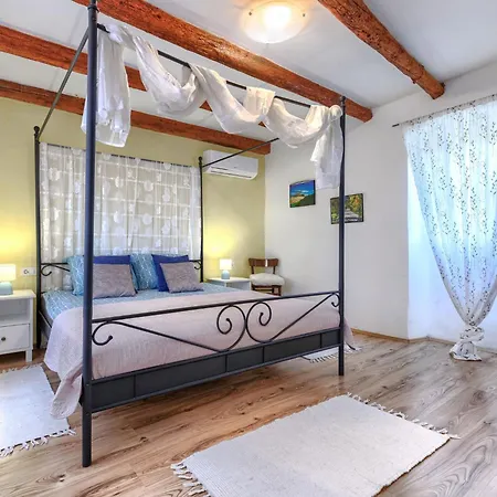 Dom wakacyjny Marija By Interhome *