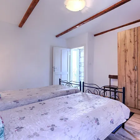 Dom wakacyjny Marija By Interhome *